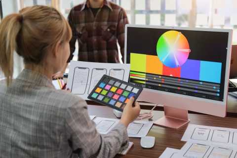 Профессия графический дизайнер: онлайн‑курс за 9 месяцев